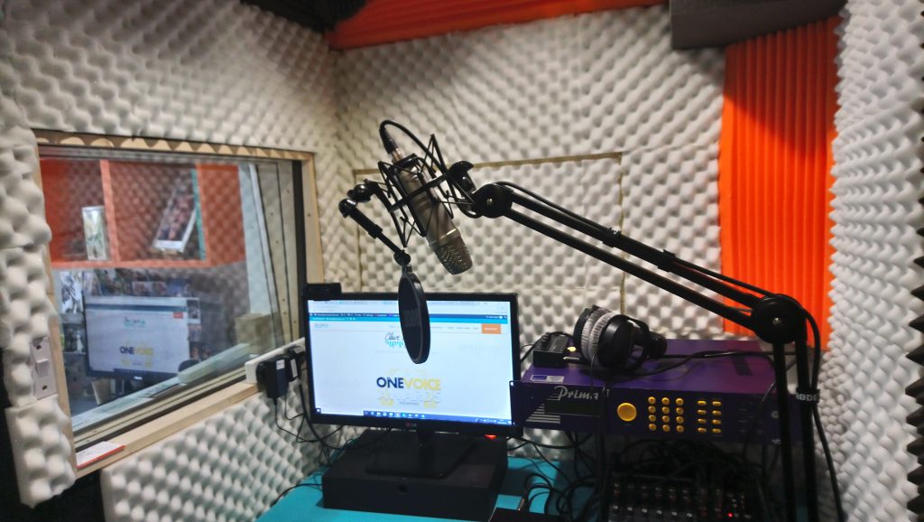 ISDN female Voiceover